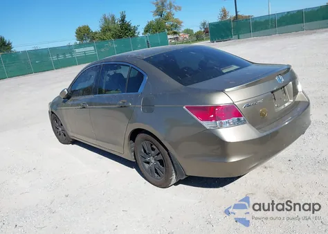 2010 Honda Accord 2.4 Lx-P z USA, uszkodzony, nr VIN 1HGCP2F43AA099327